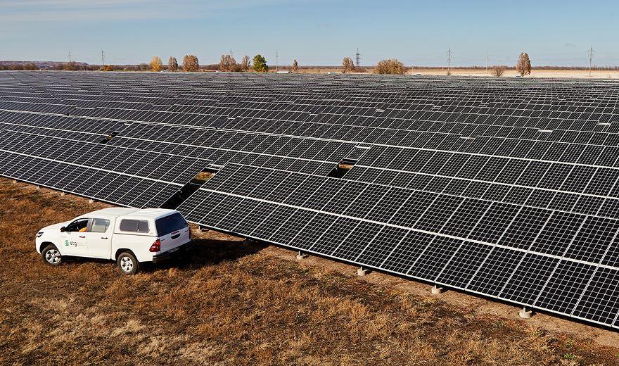 solar-and-car-1