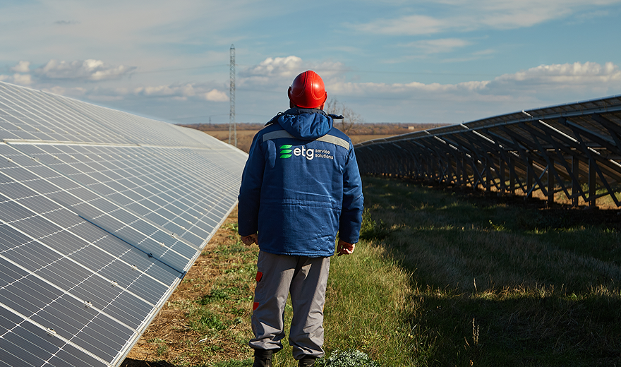 solar-and-worker
